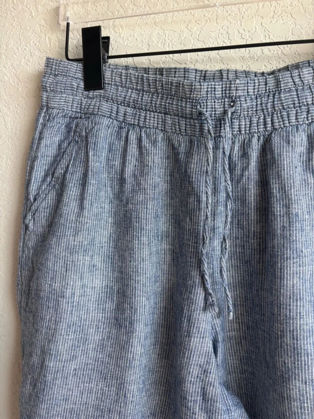 H&M Light Blue Cropped Linen-Blend Drawstring Pants